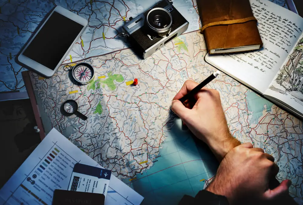 6 ways to pass time on an RV road trip